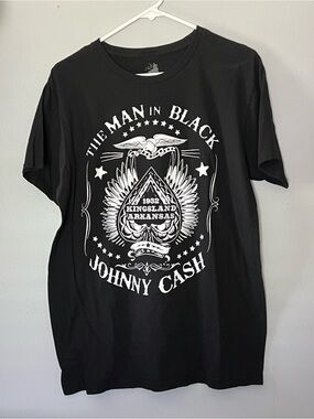 'The Man in Black' Johnny Cash Graphic T-Shirt - Black Size Large